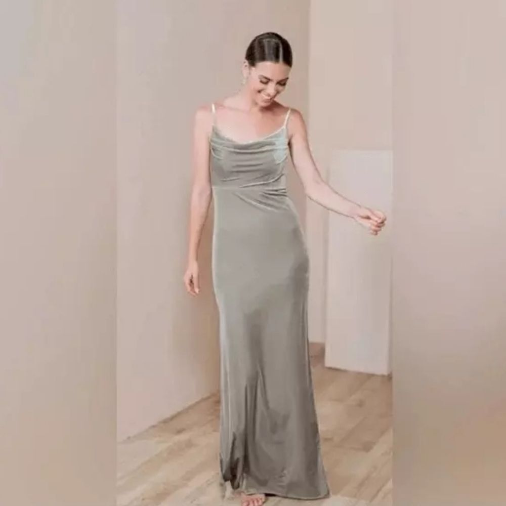 Revelry Maxi Dress sz 4 Green Gray Sleeveless Skye Velvet Bridesmaid Gown‎ Small